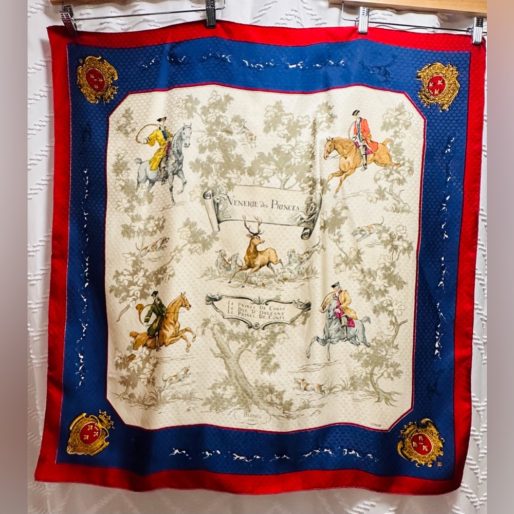 Rare Vintage Hermes Paris Silk Scarf - Venerie Des Princes 34” x 34”